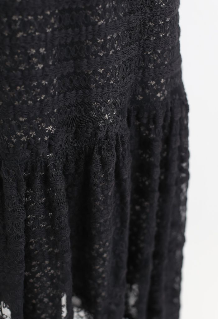 Falda larga superpuesta de encaje bordado Floret en negro