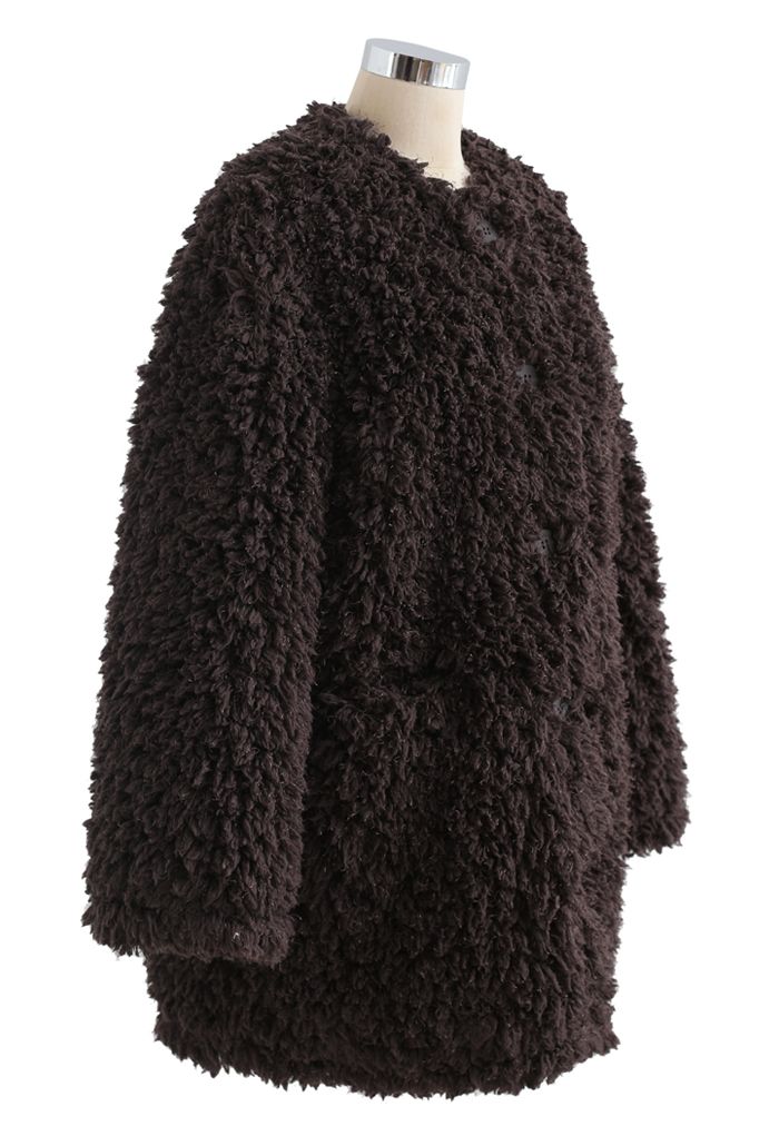Abrigo de gamuza de piel sintética peluda sin cuello en marrón