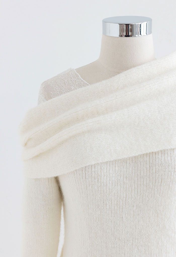 Suéter de encaje con un solo hombro en color marfil