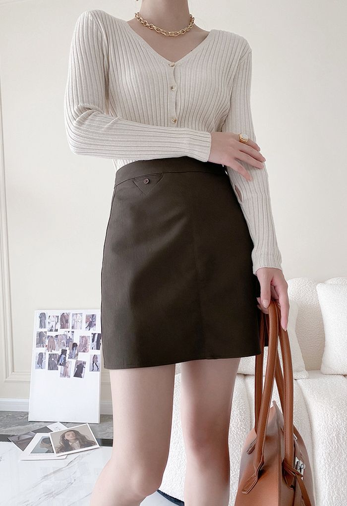 Minifalda Bud de piel sintética con textura en marrón