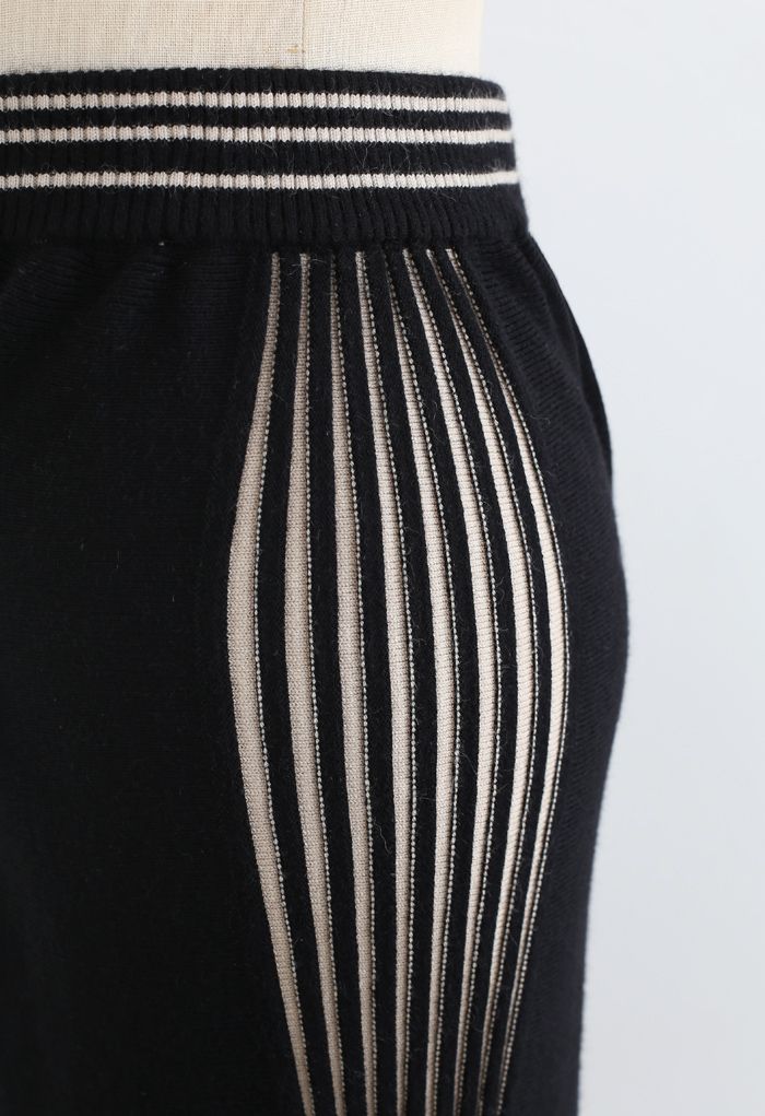Pantalones de punto acanalado con cordón lateral en contraste en negro