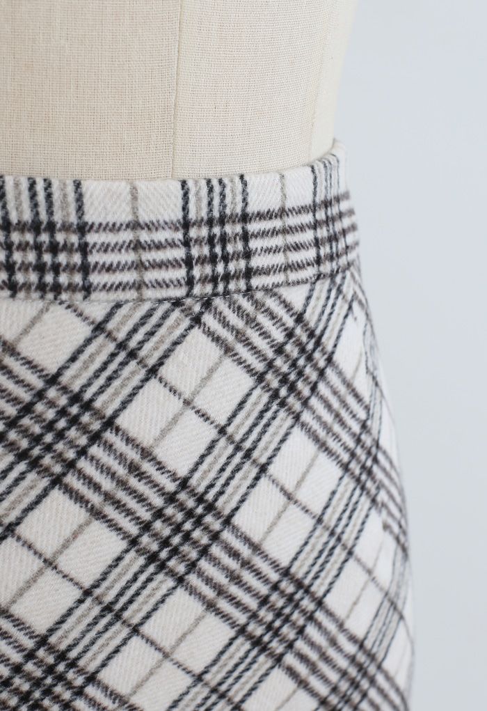 Falda lápiz con abertura a cuadros de mezcla de lana en marfil