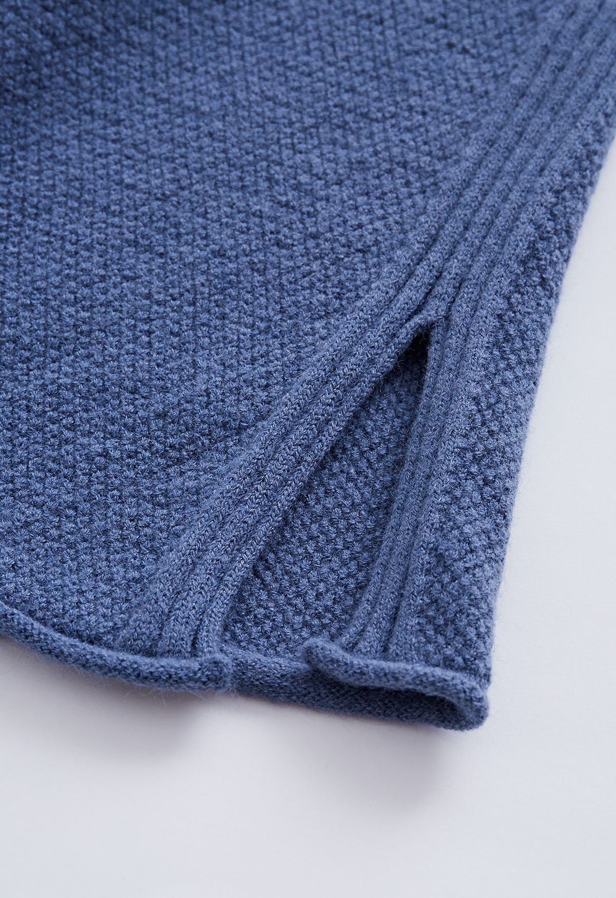 Conjunto de suéter Hi-Lo de punto gofrado y pantalones de pernera ancha en azul