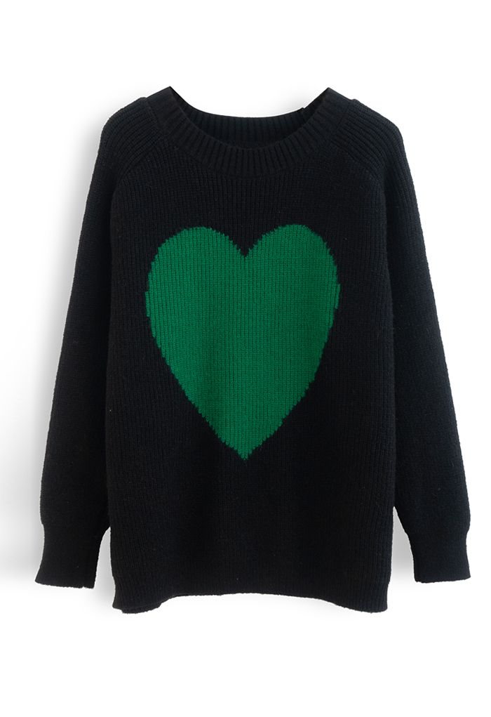 Suéter extragrande de punto de canalé con un corazón en negro