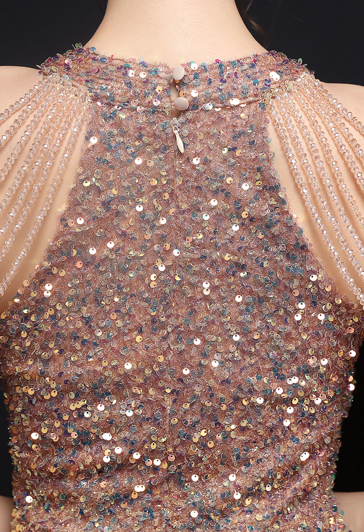 Lentejuelas cuello halter con vestido de cóctel de perlas en champán