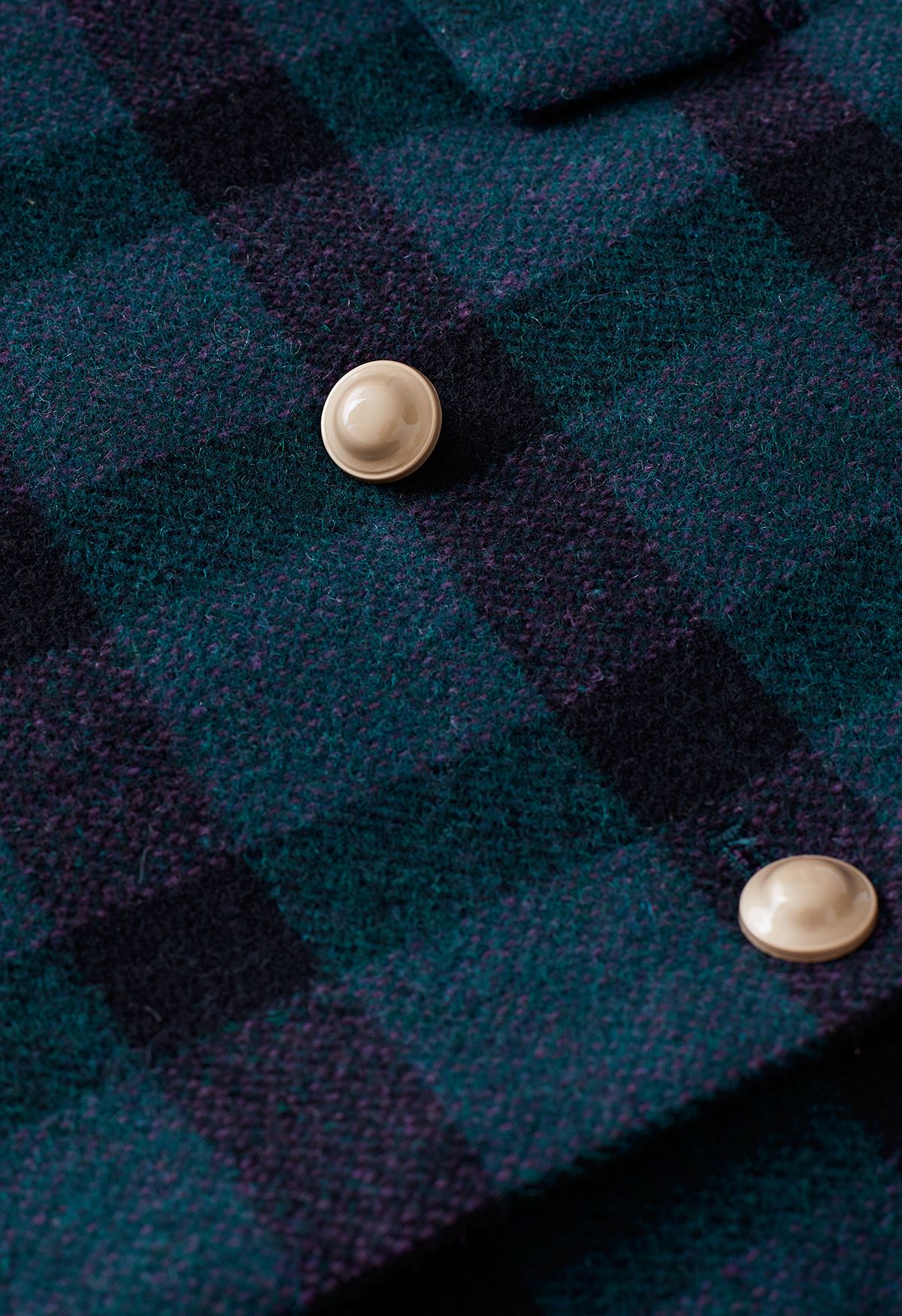 Abrigo largo de mezcla de lana con solapa de pico a cuadros en verde oscuro