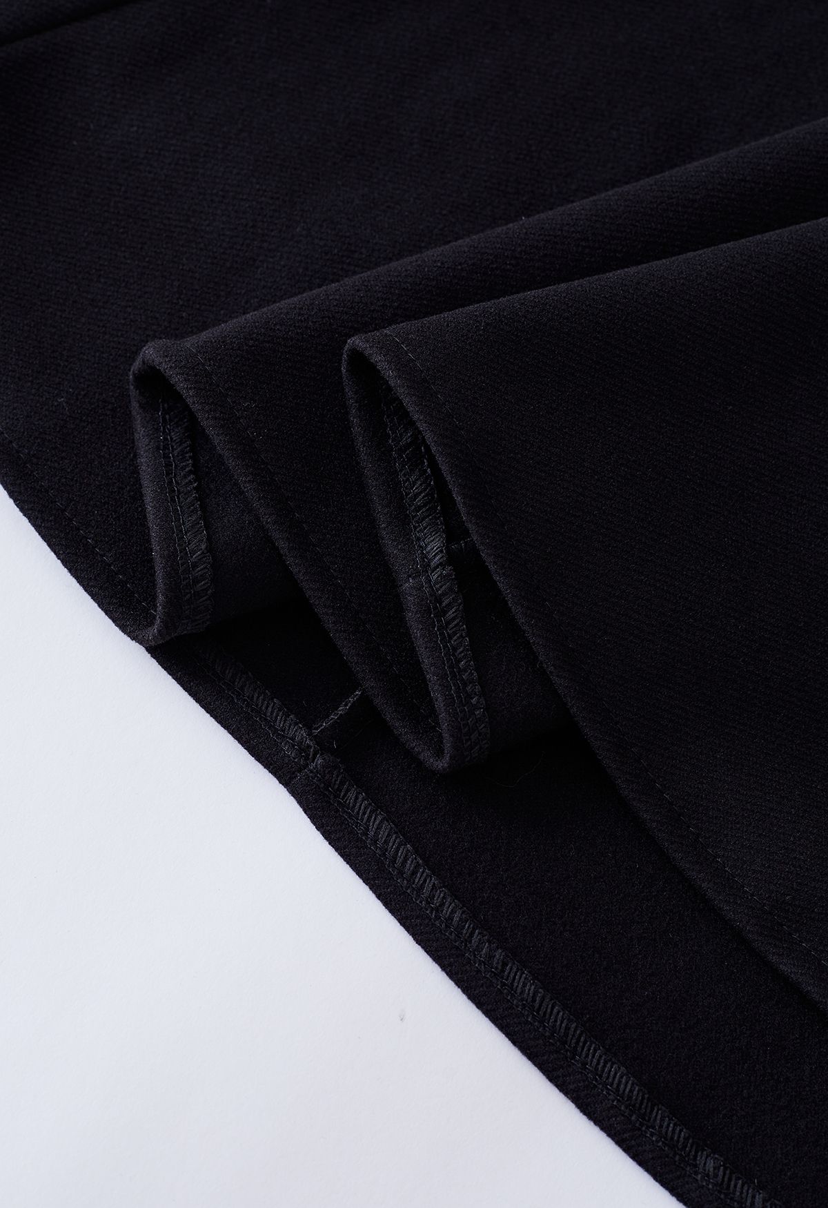 Falda midi acampanada con cinturón de color liso en negro