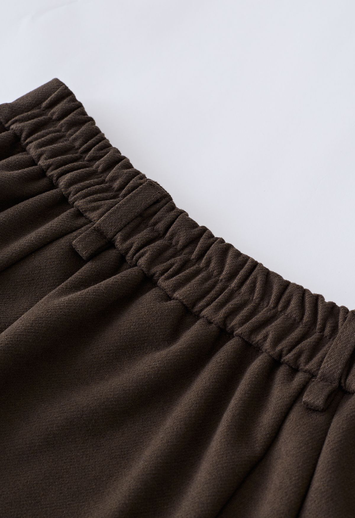 Falda midi acampanada con cinturón de color liso en marrón