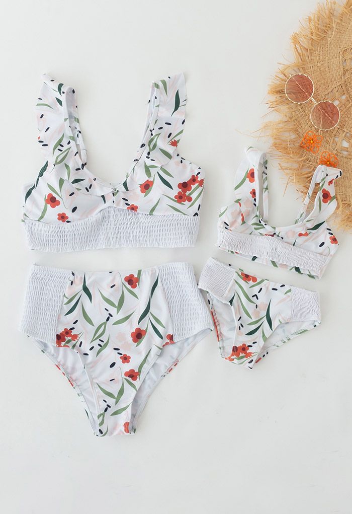 Conjunto de bikini fruncido con volantes de flores naranjas para mamá y niños