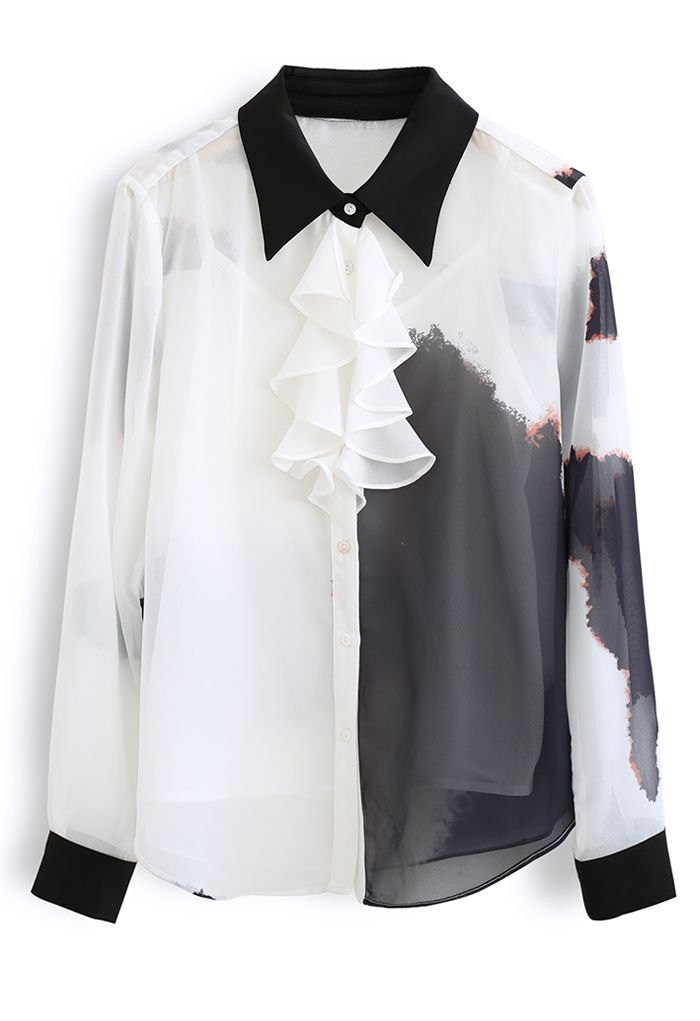 Camisa blanca con botones y ribete de volantes de Inky Painting