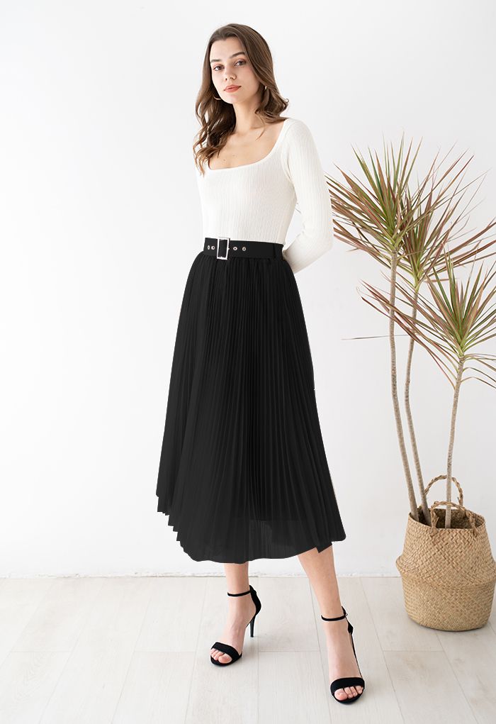Falda midi de malla de doble capa con pliegues completos en negro