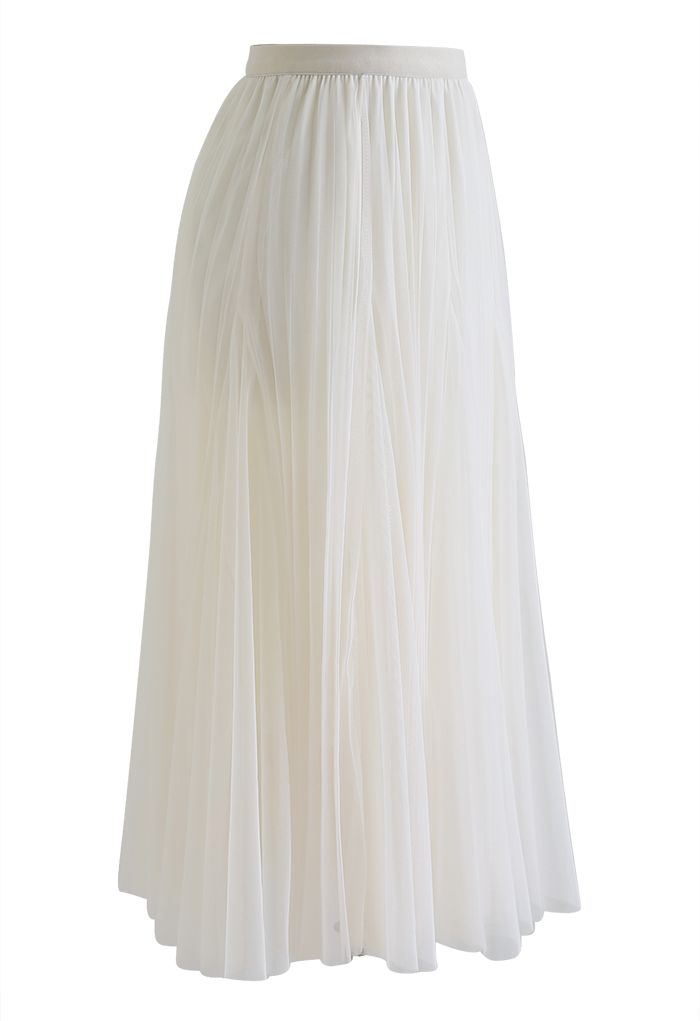 Falda larga de tul de malla con paneles plisados en color crema