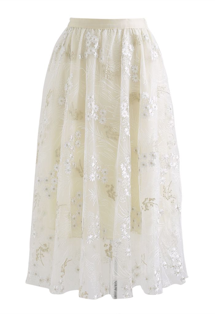 Falda de tul de malla bordada con margaritas divinas en color crema