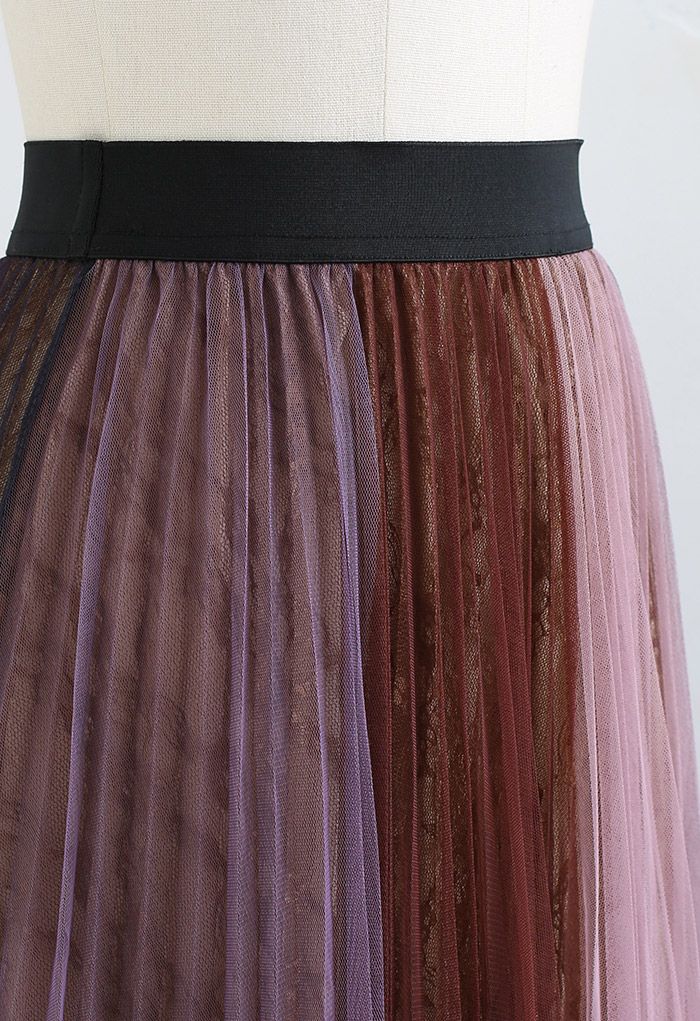 Falda de tul plisada con encaje color block en rosa