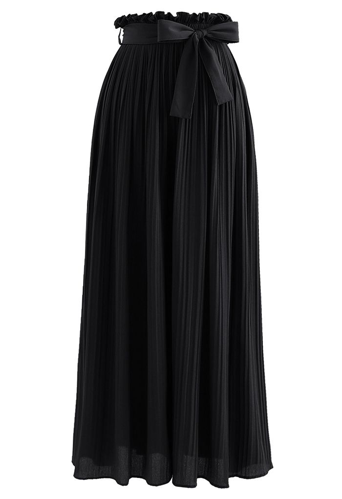 Pantalones de pernera ancha plisados con cintura anudada en negro