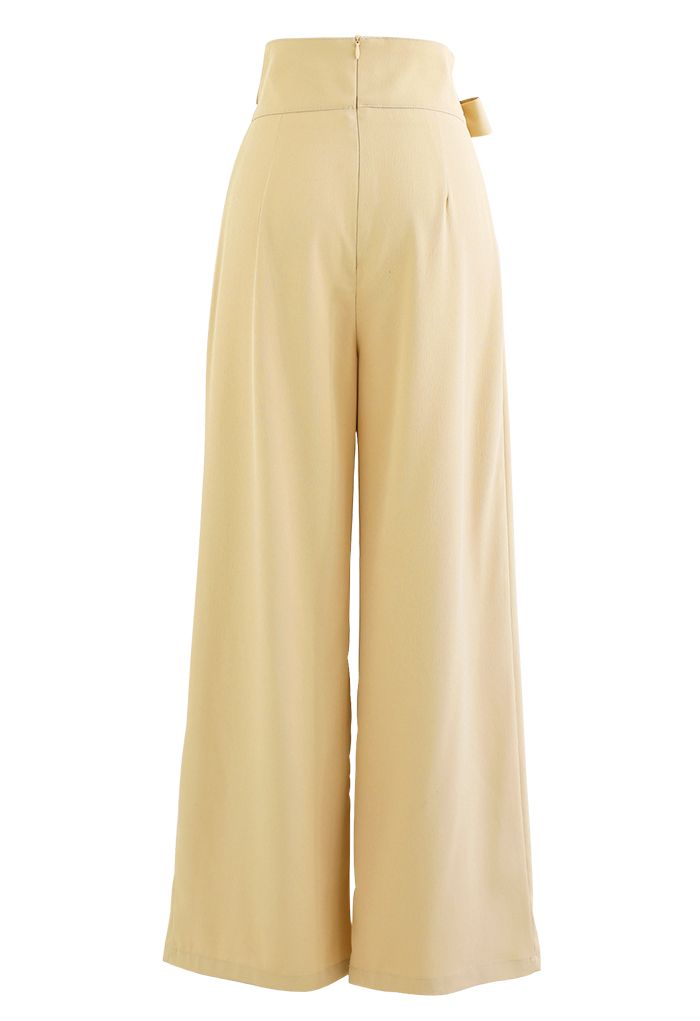 Pantalones anchos de cintura alta con lazo en marrón claro