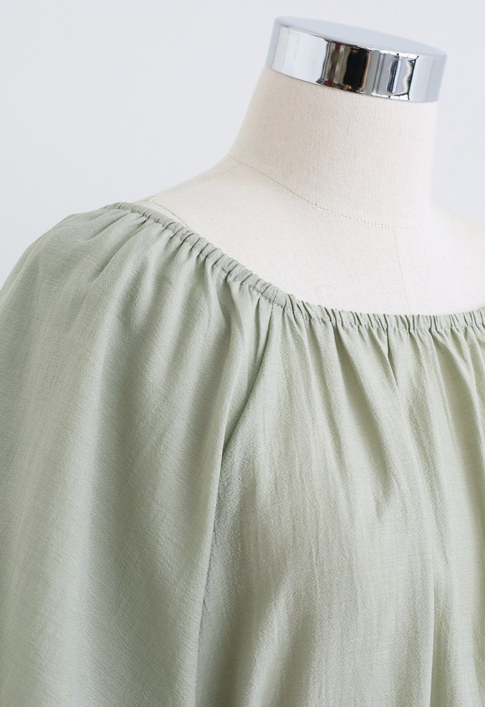Conjunto de pantalón corto y blusa sin mangas con mangas de burbujas en verde guisante