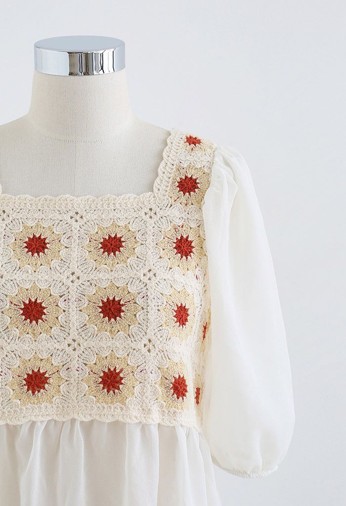 Top empalmado de crochet floral boho color crema