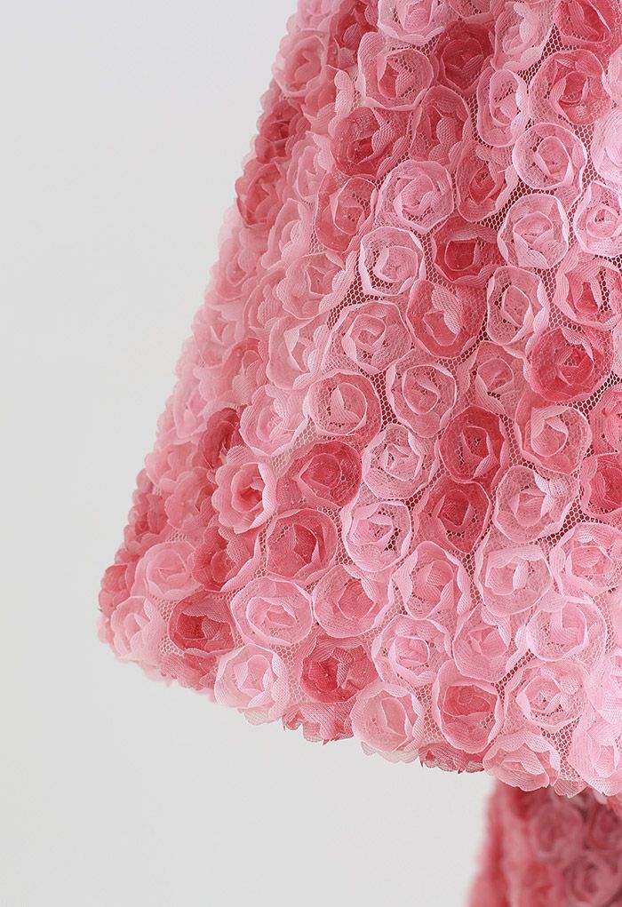 Top de malla con mangas de burbujas en 3D Rose