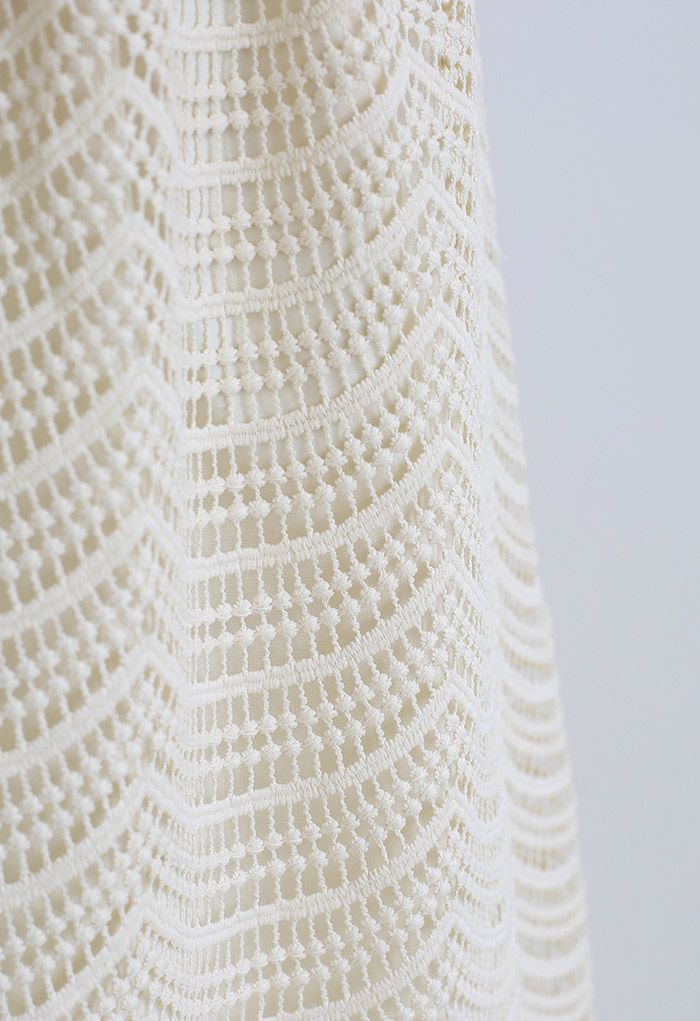 Falda midi de crochet con cintura alta en color crema de Ripple