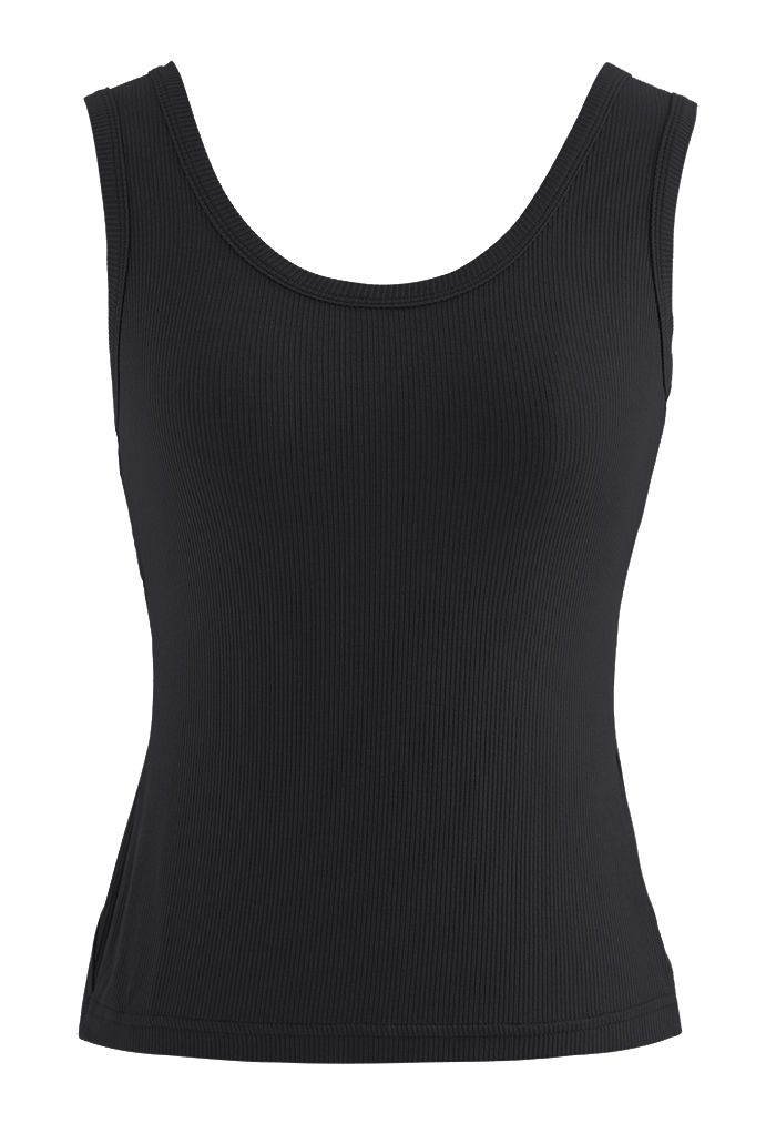 Camiseta sin mangas con espalda abierta entrecruzada en negro