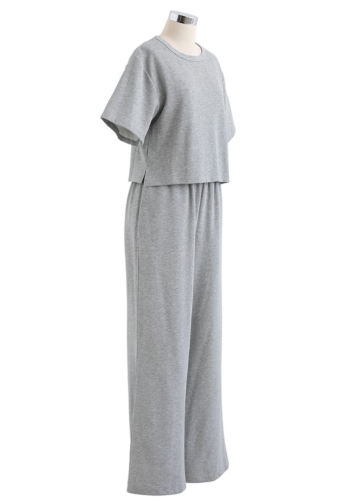 Conjunto de camiseta y pantalón ancho de ocio en gris