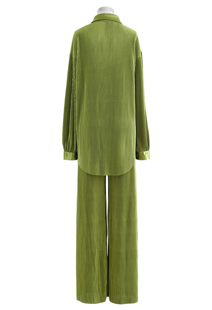 Conjunto completo de camisa y pantalón plisado plisado en verde militar -  Retro, Indie and Unique Fashion
