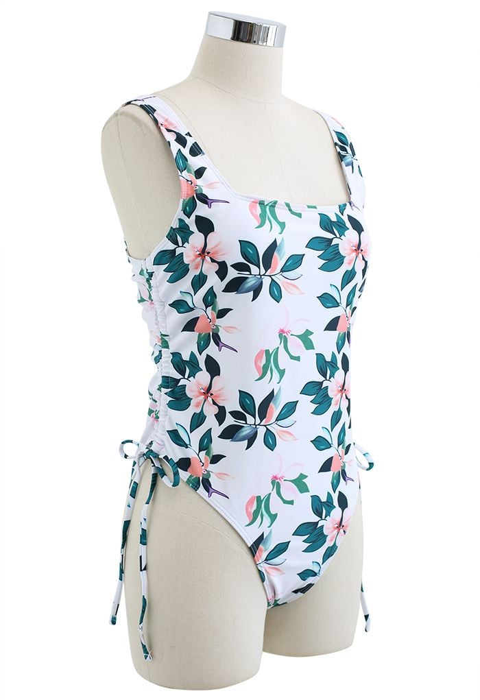 Traje de baño con cordón lateral de flores de verano