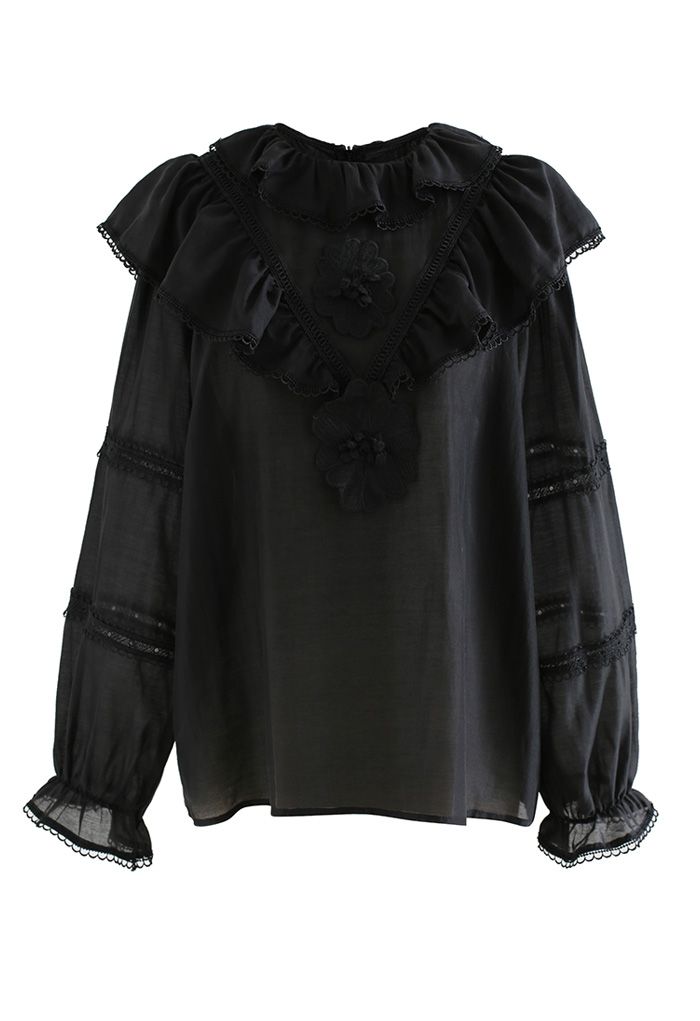 Camisa bordada floral con cuello de muñeca en capas en negro