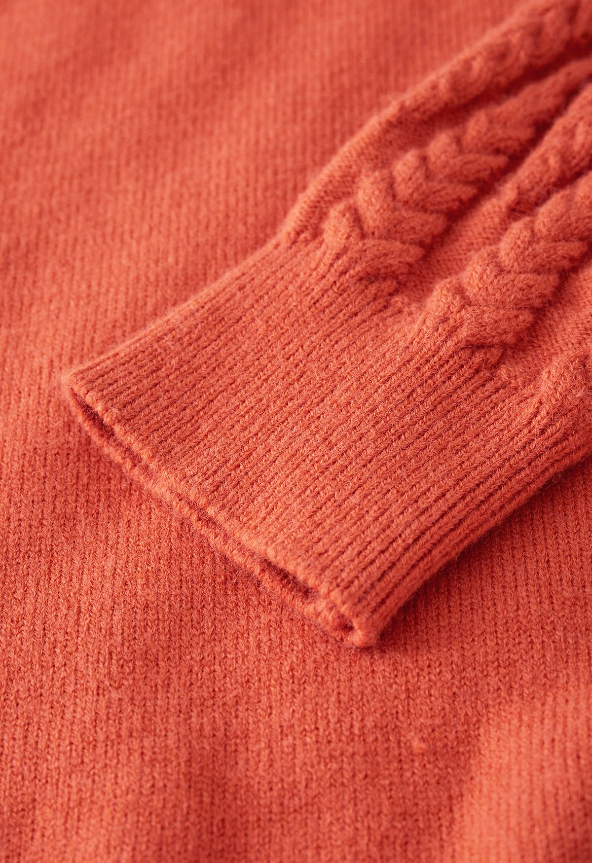 Suéter de punto grueso trenzado en zigzag en calabaza