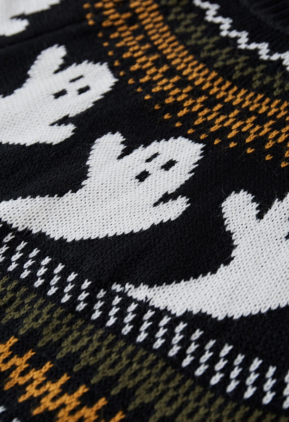 Suéter de punto de manga larga fantasma lindo en negro