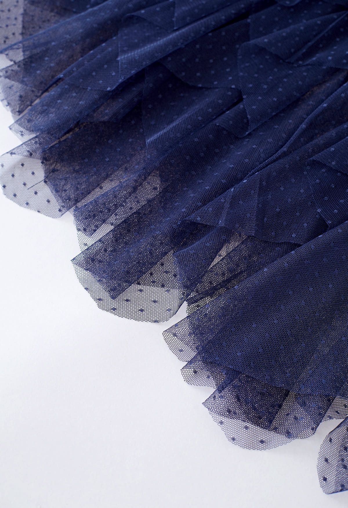 Falda de tul con volantes y lunares en azul marino
