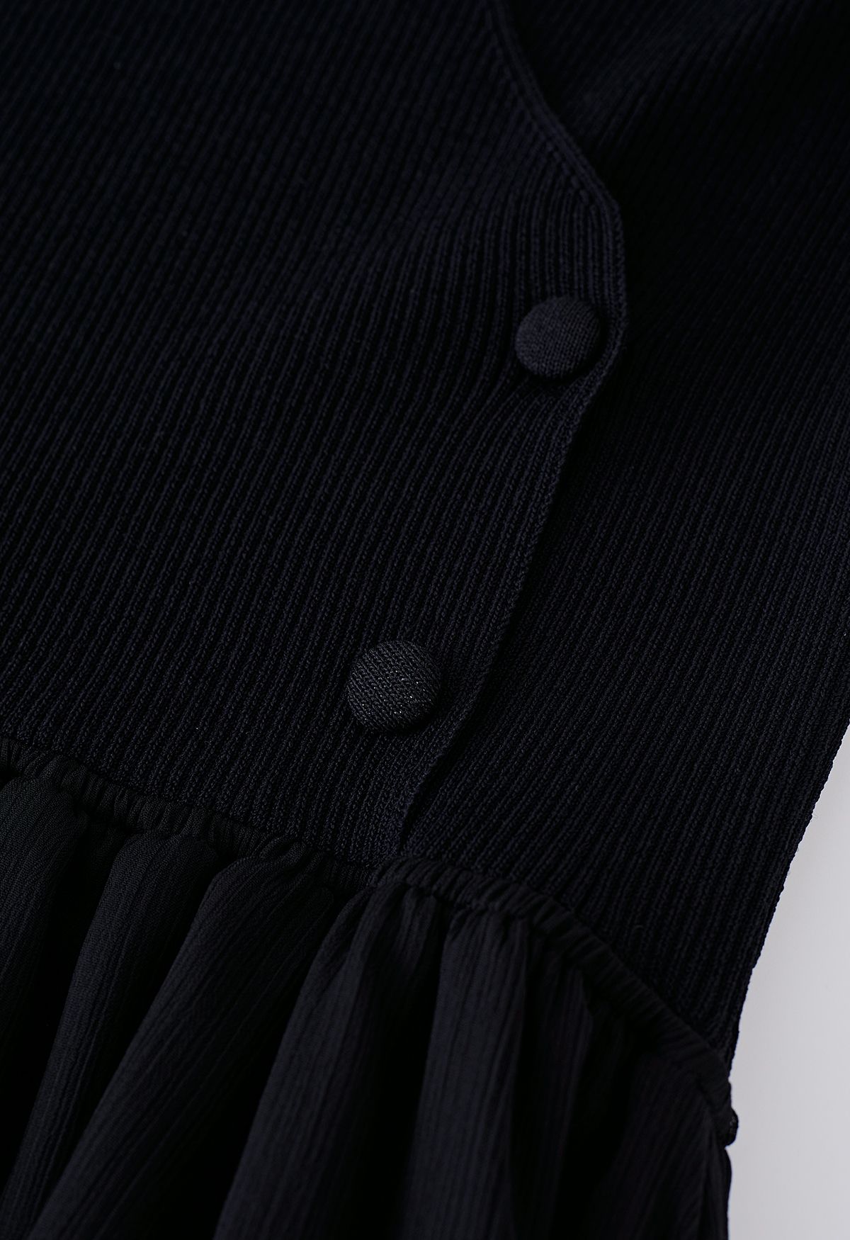 Vestido midi transparente con cuello halter empalmado de punto en negro