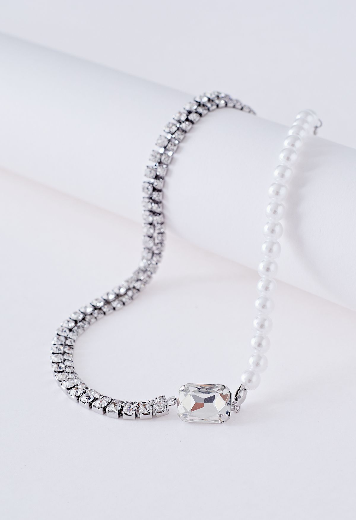 Collar empalmado de perlas de cadena doble de diamantes