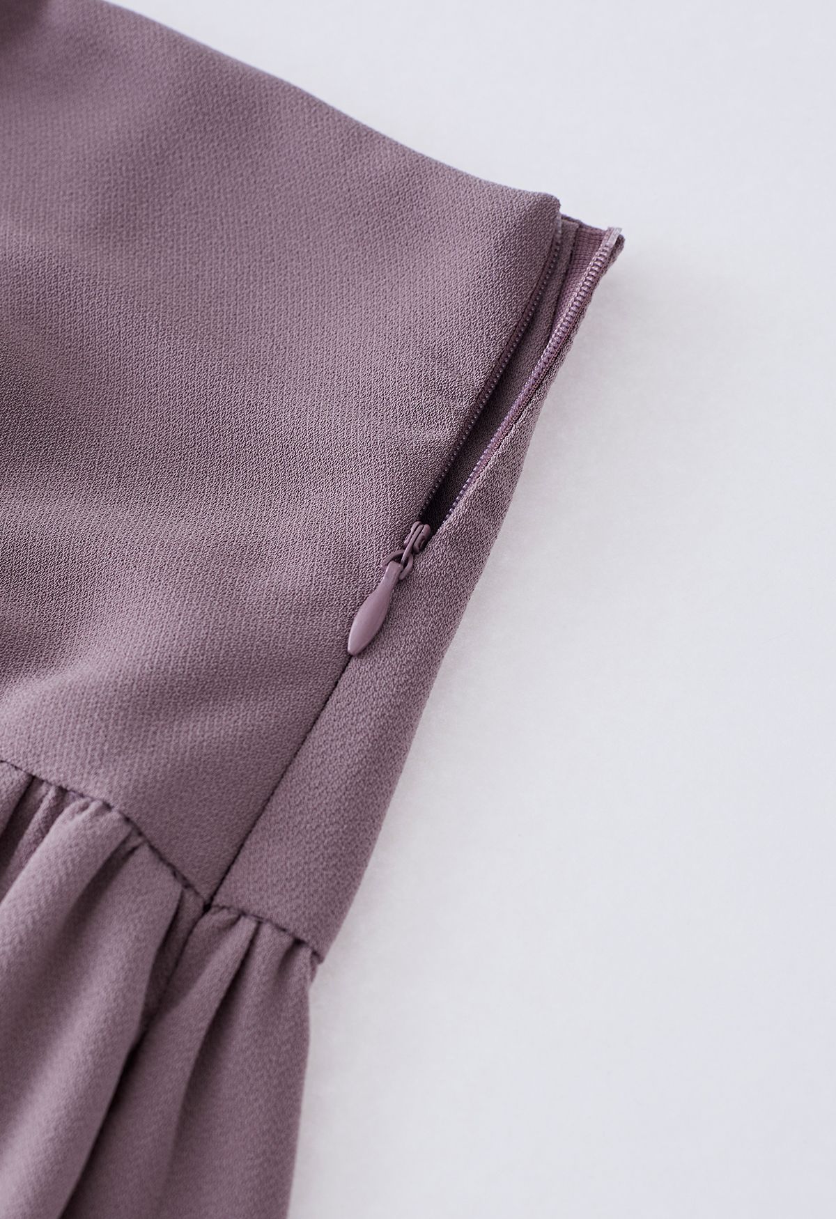 Falda larga con abertura en la cintura fruncida en lila
