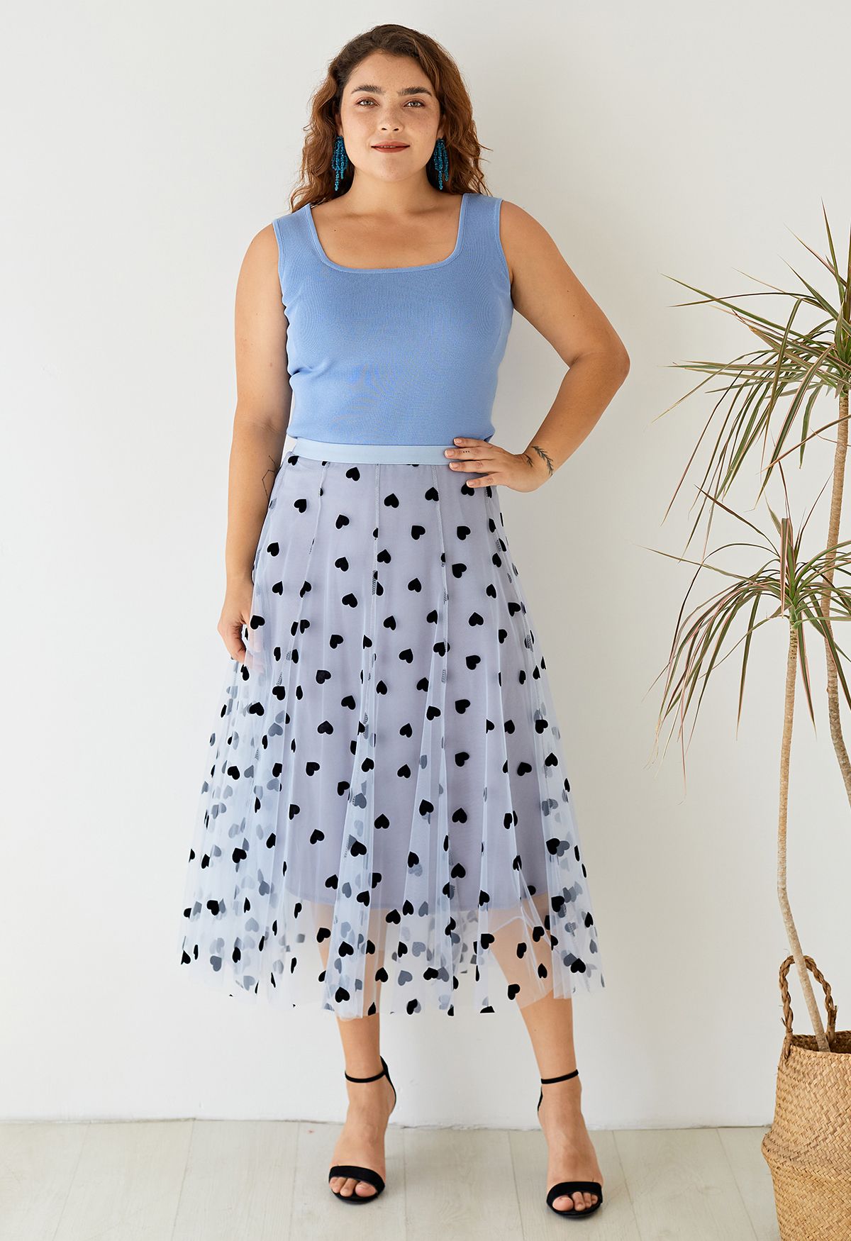 Falda larga de malla de doble capa con corazones 3D en azul