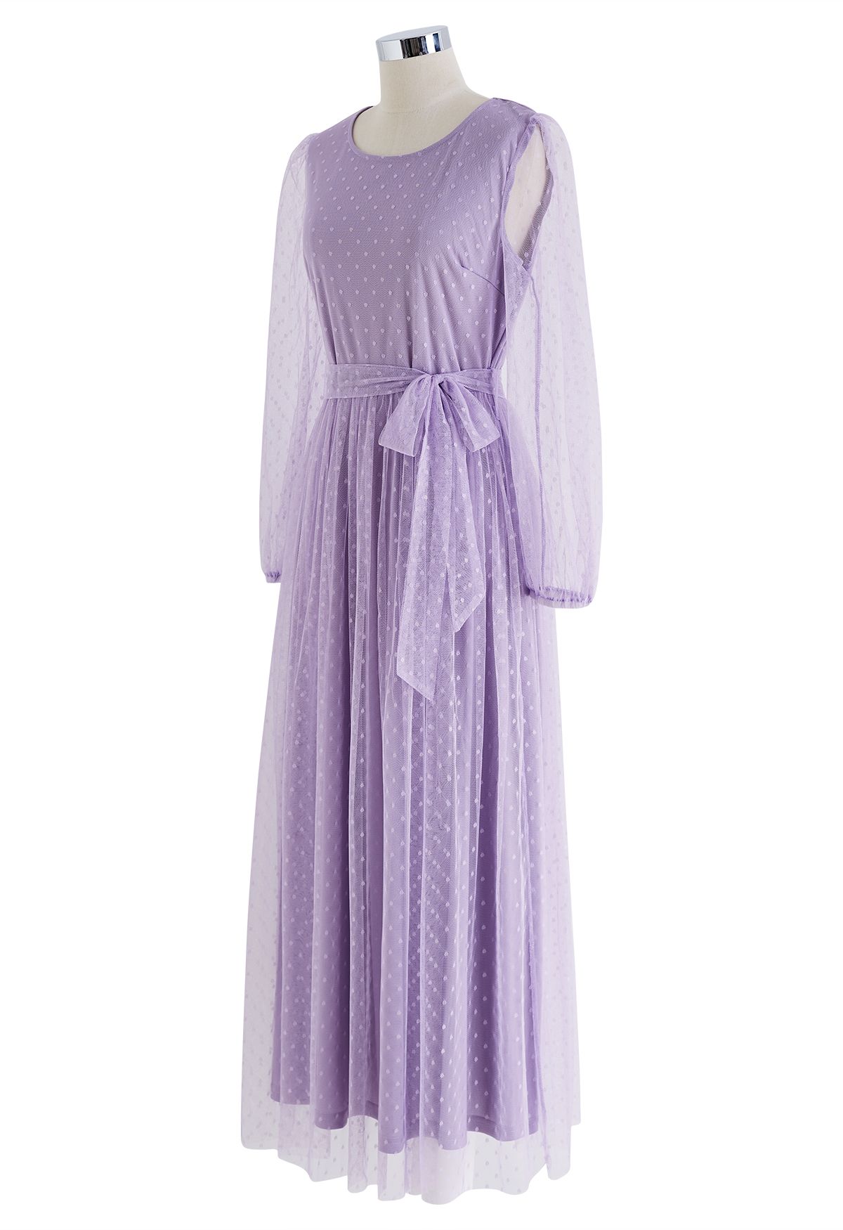 Precioso vestido largo de malla con puntos en lila