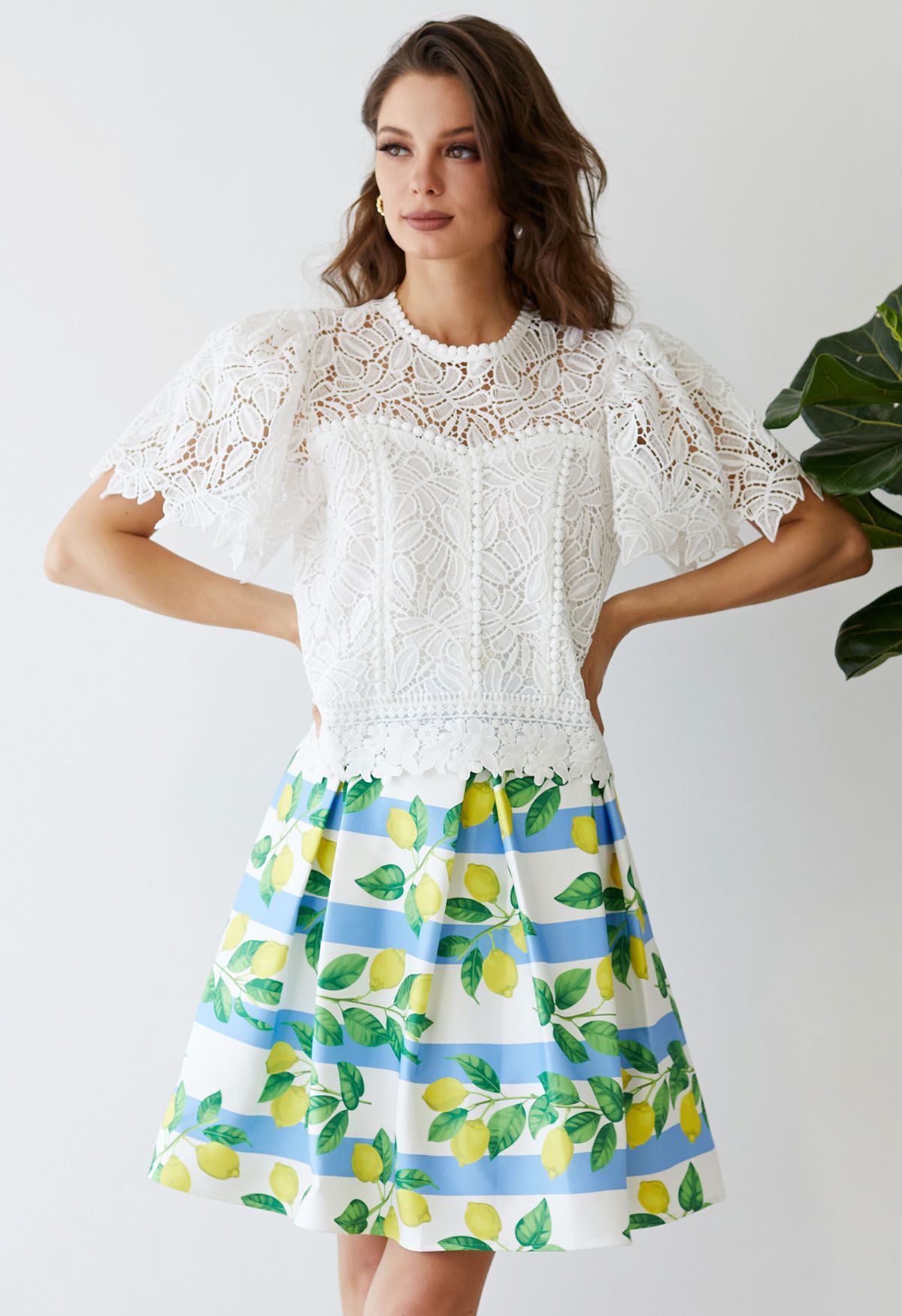 Falda plisada con rayas de rama de limón