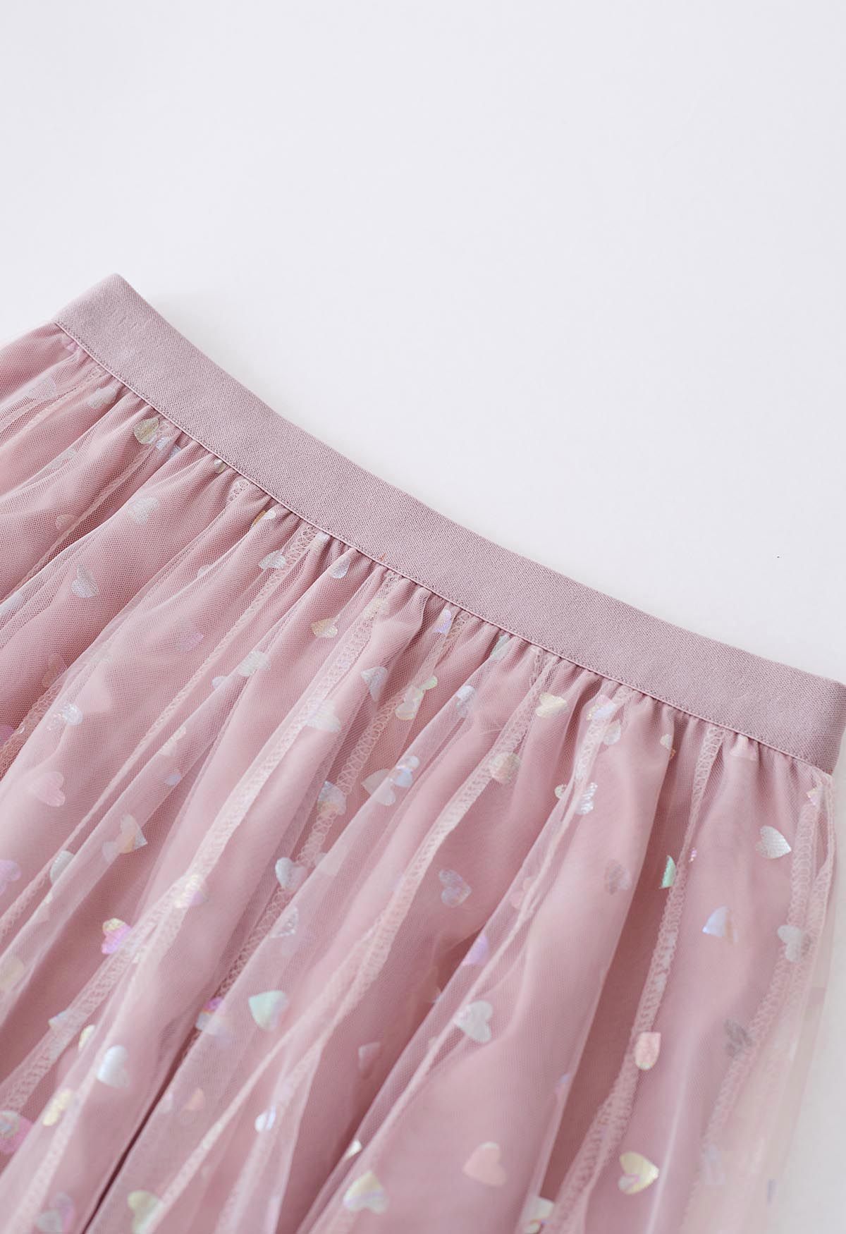 Falda midi de tul de malla con corazones iridiscentes en rosa