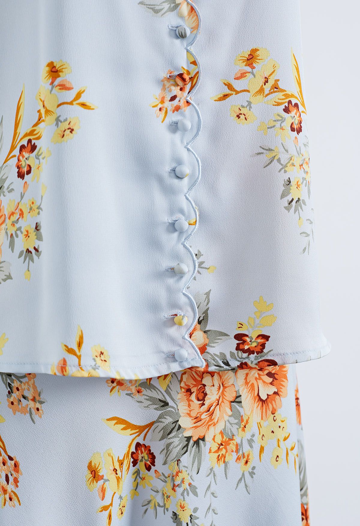 Conjunto de falda y top de tirantes con estampado floral