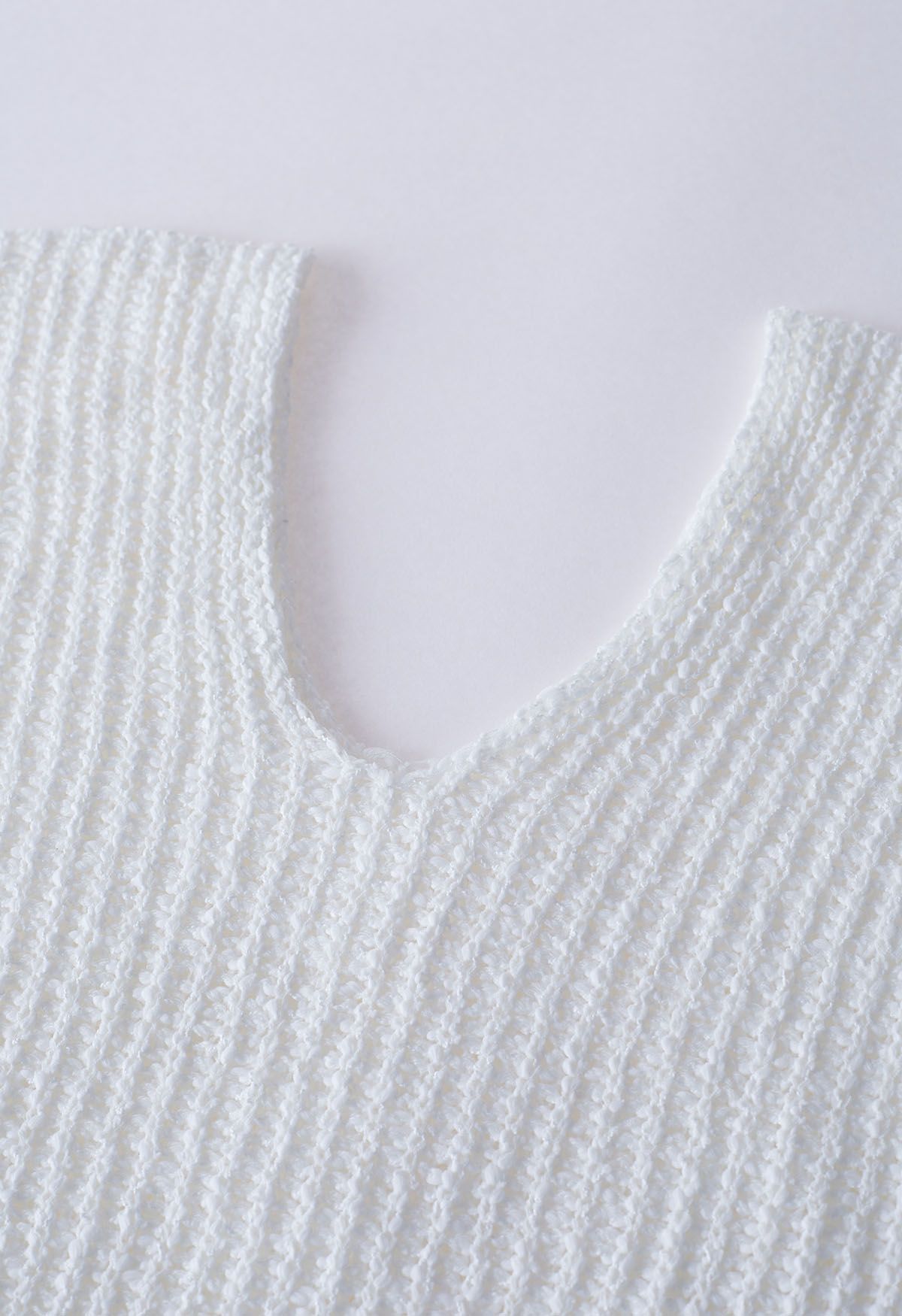 Suéter con cuello en V de punto acanalado Texture en blanco