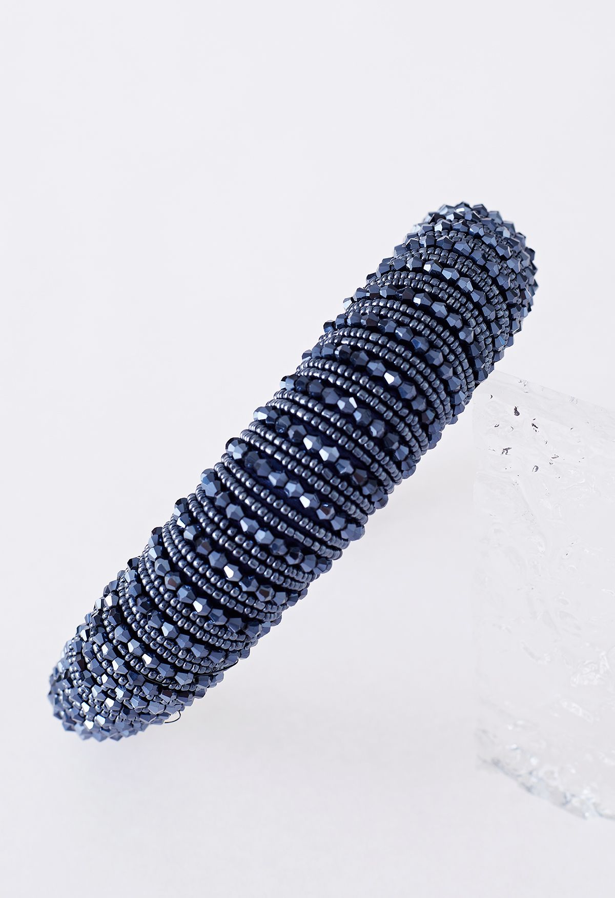 Diadema completa con cristales de estrás en azul marino