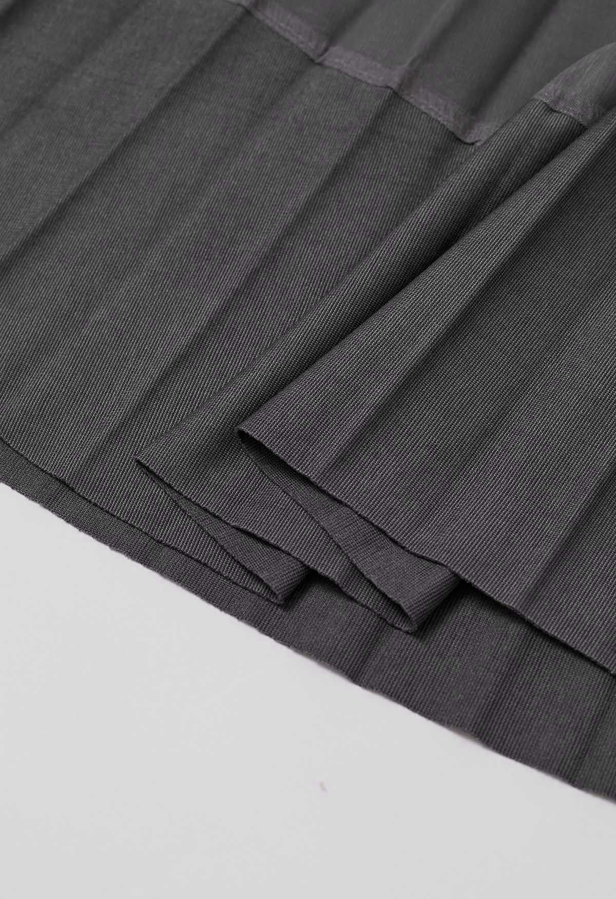 Falda de tul de malla plisada con dobladillo con paneles en gris