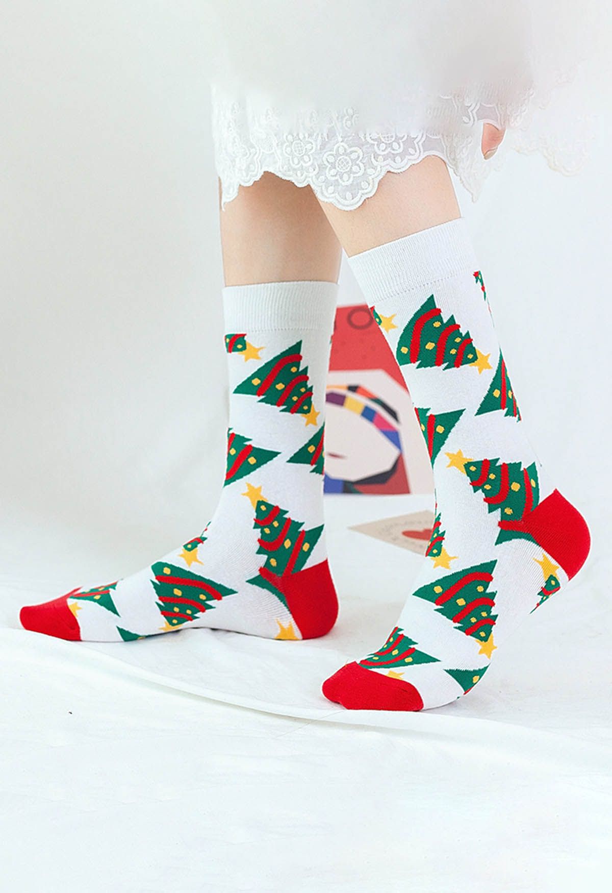 Calcetines navideños de jacquard con vibración en blanco