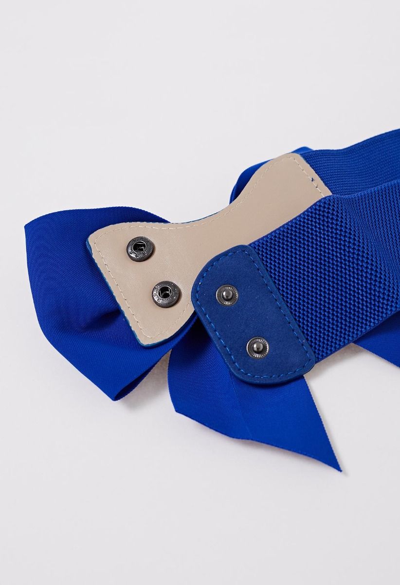 Cinturón corsé elástico con lazo de color liso en azul