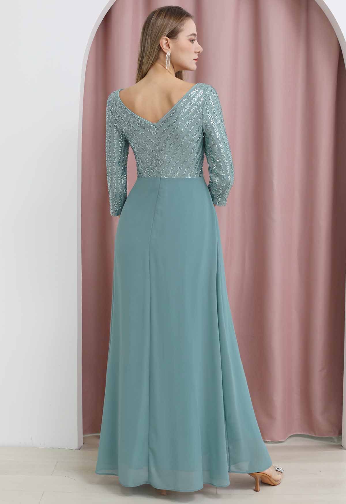 Exquisito vestido largo de gasa con cuello en V y lentejuelas en azul polvoriento
