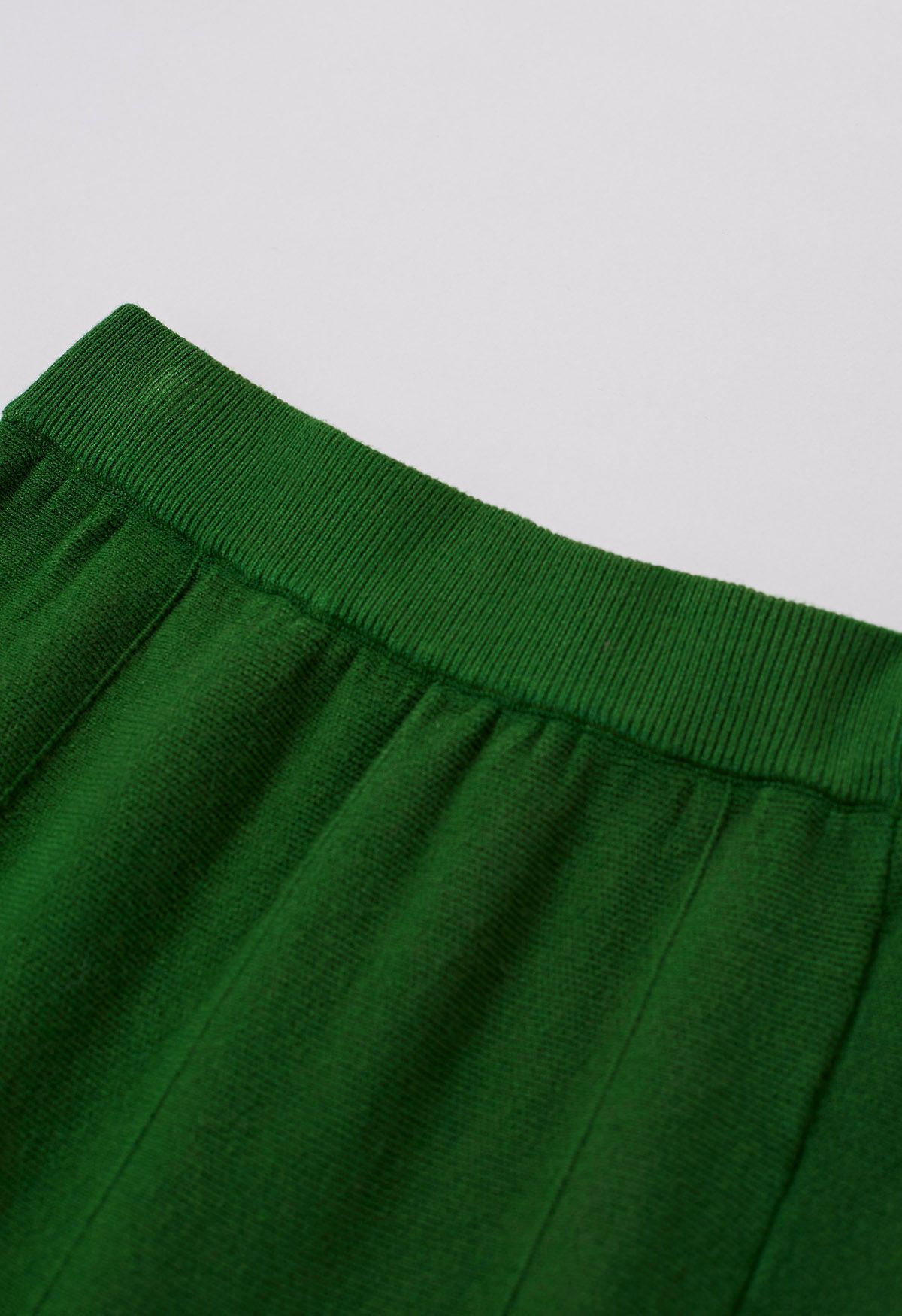 Falda midi de punto con dobladillo con volantes en verde