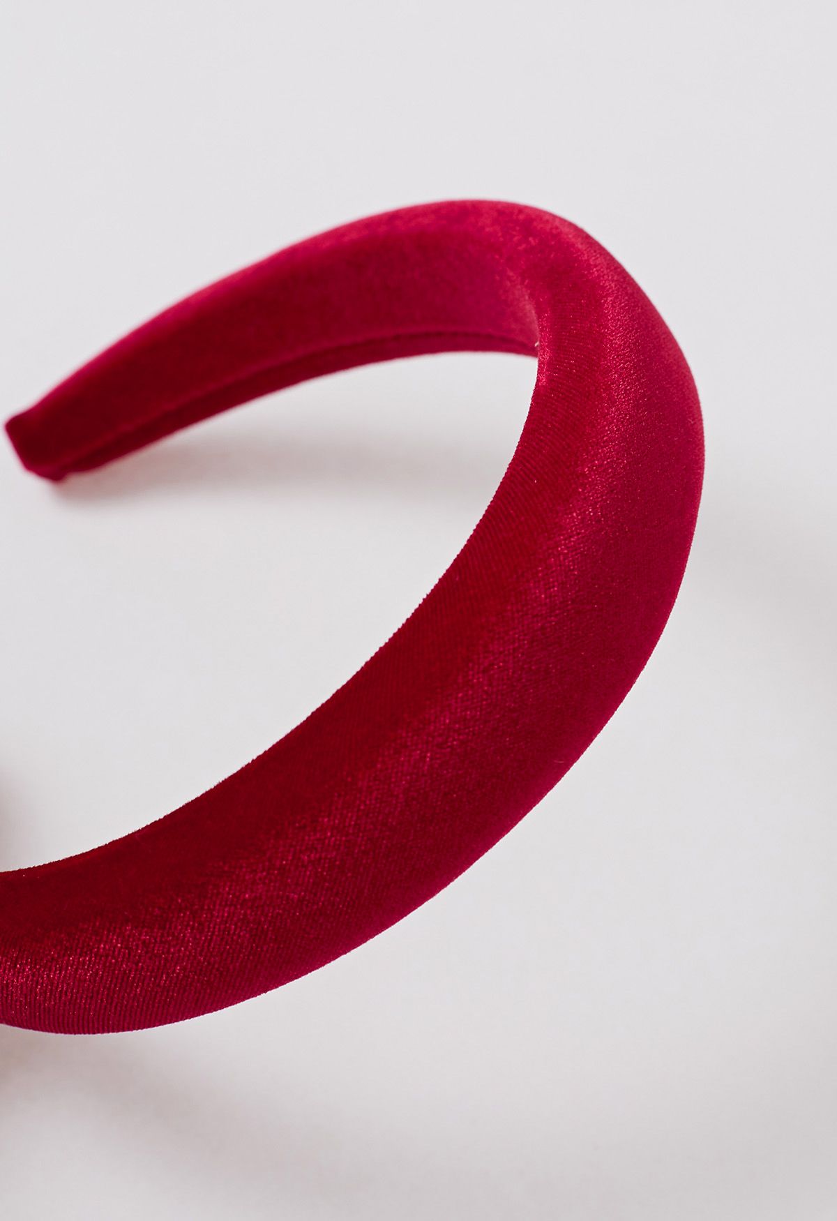 Diadema de esponja de terciopelo elegante en rojo