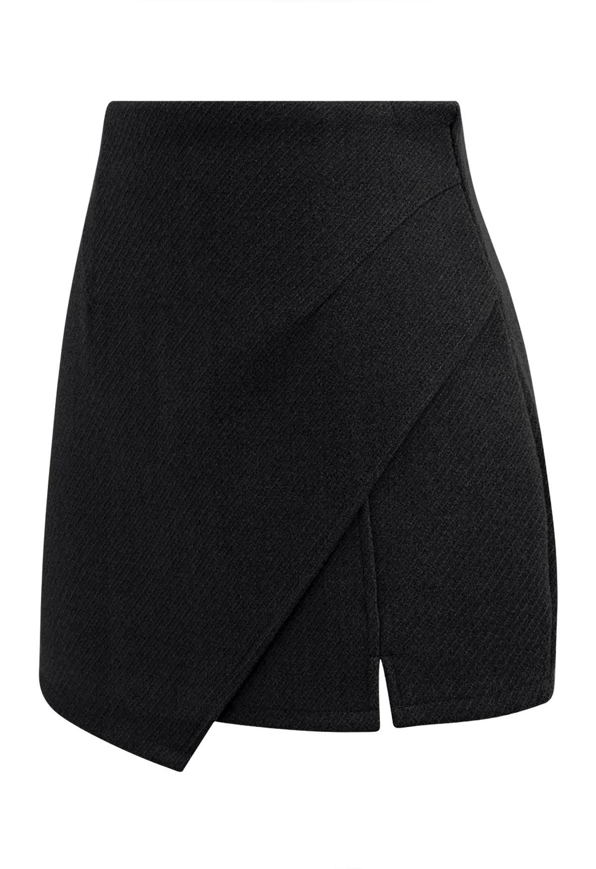 Minifalda con solapa y mezcla de lana con dobladillo con muesca en negro