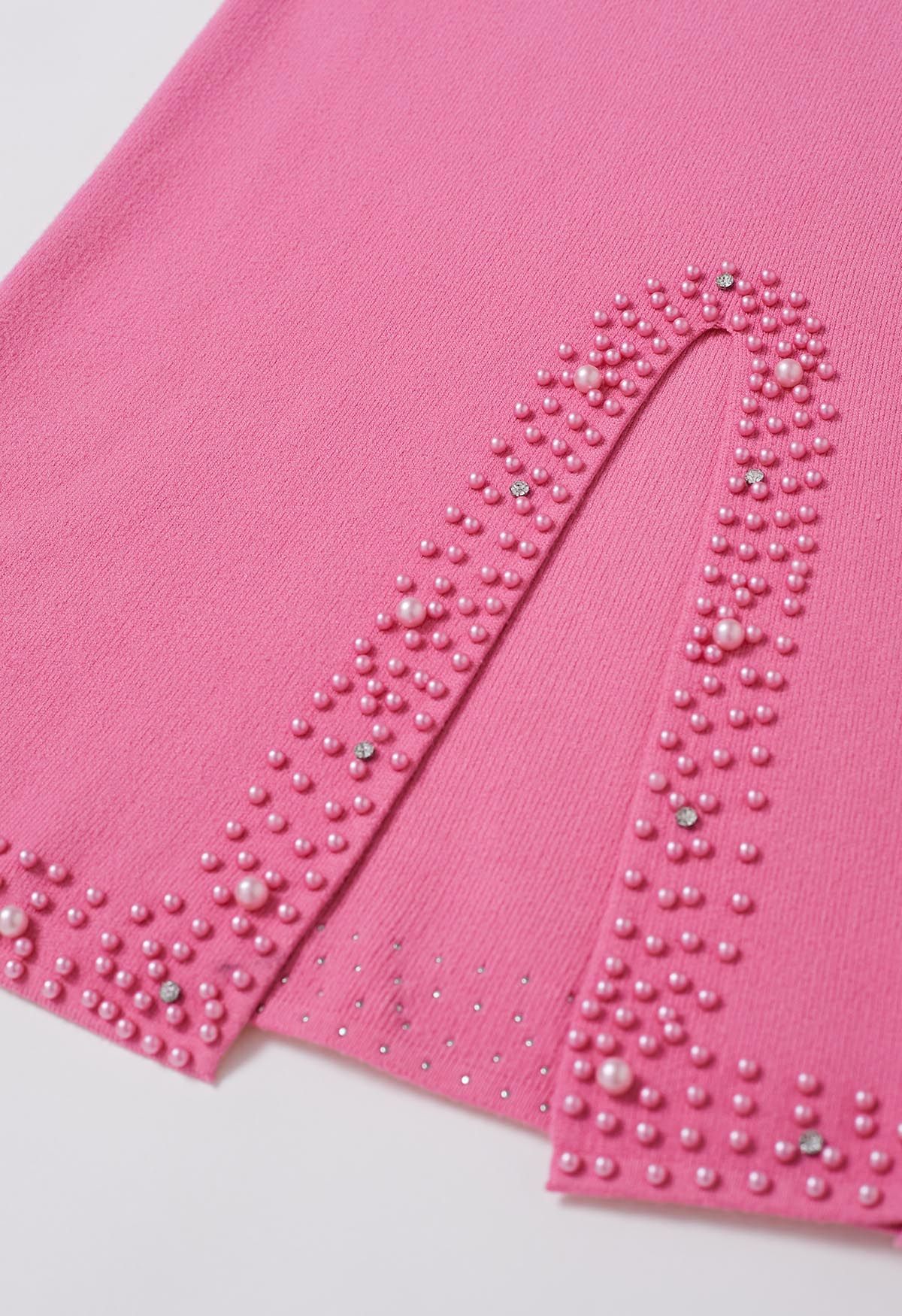 Falda lápiz de punto con dobladillo con abertura y adornos de perlas en rosa fuerte